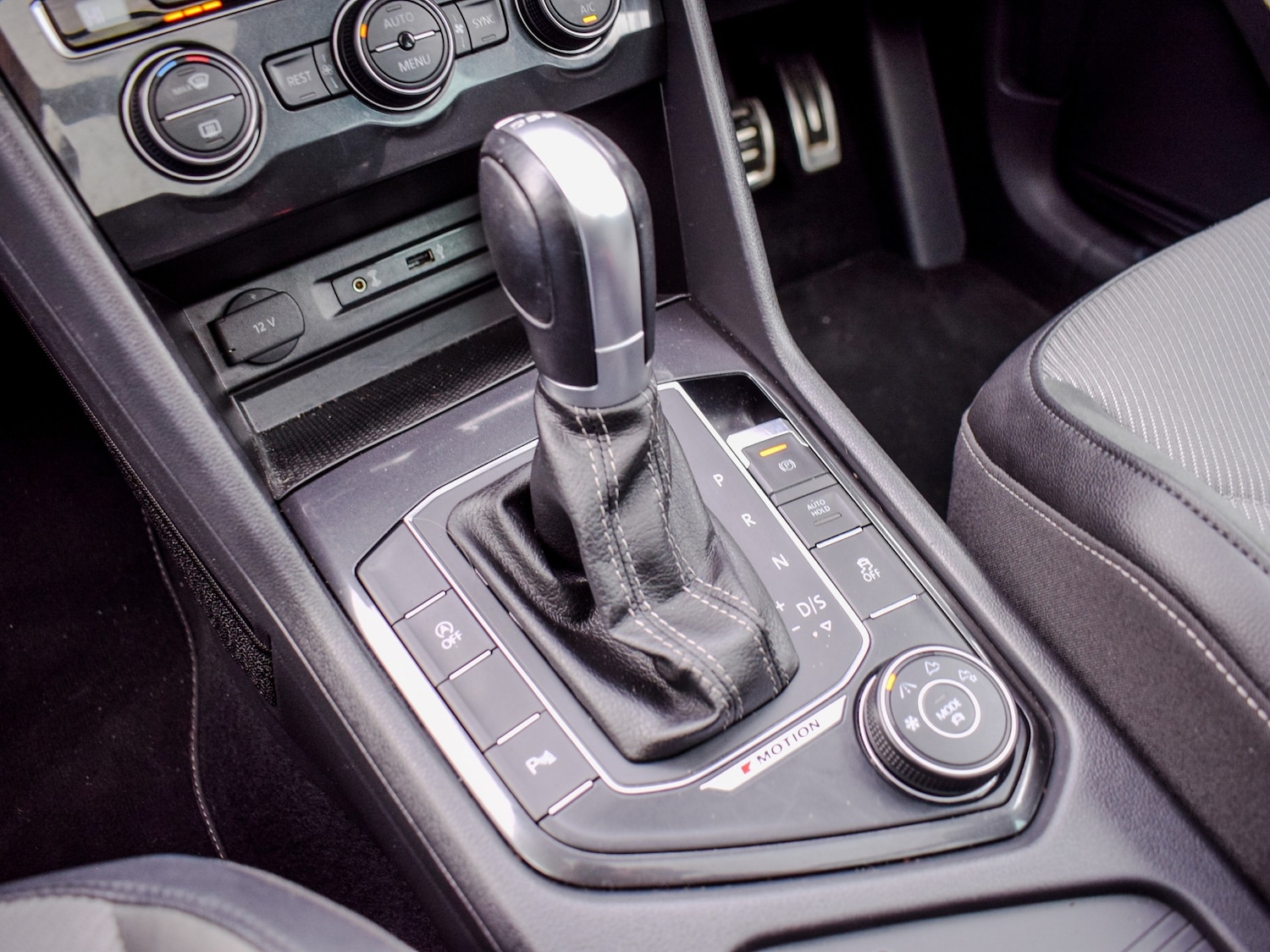 Used Volkswagen Tiguan 2017 for sale - 76738584: Photo 22