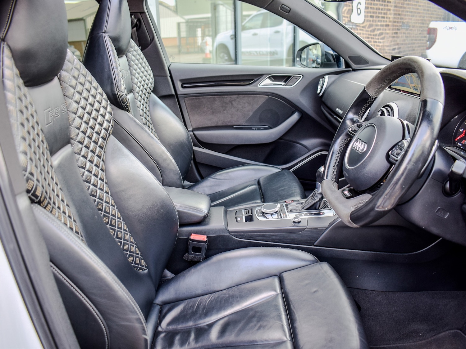 Used Audi RS3 2016 for sale - 76366776: Photo 11