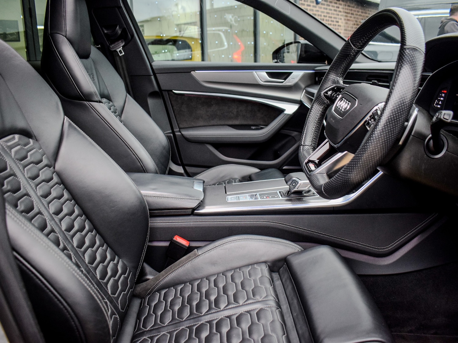 Used Audi RS6 2020 for sale - 76971608: Photo 11