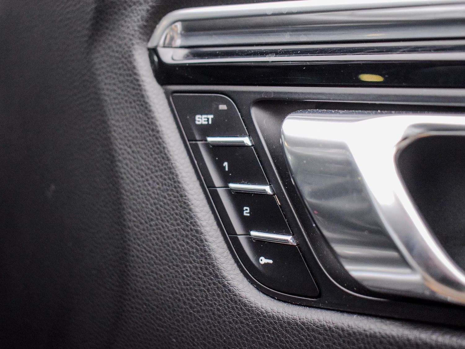 Used Porsche Macan 2016 for sale - 77417662: Photo 14