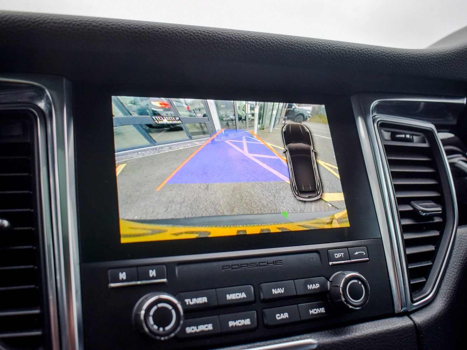 Used Porsche Macan 2016 for sale - 77417662: Photo 28