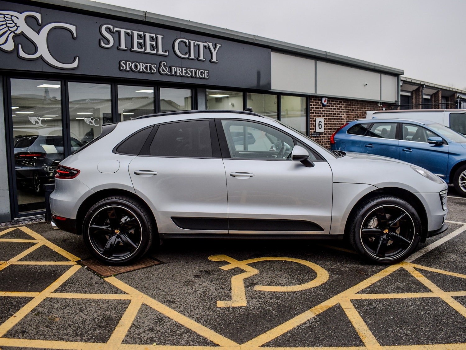Used Porsche Macan 2016 for sale - 77417662: Photo 5