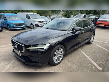 Used Volvo V60 2019 for sale - 78723239: Photo