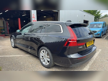 Used Volvo V60 2019 for sale - 78723239: Photo