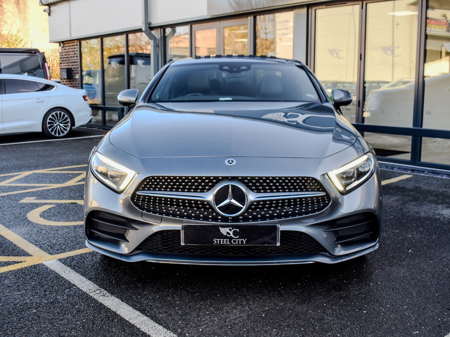 Used Mercedes-Benz CLS 2019 for sale - 76737896: Photo 3