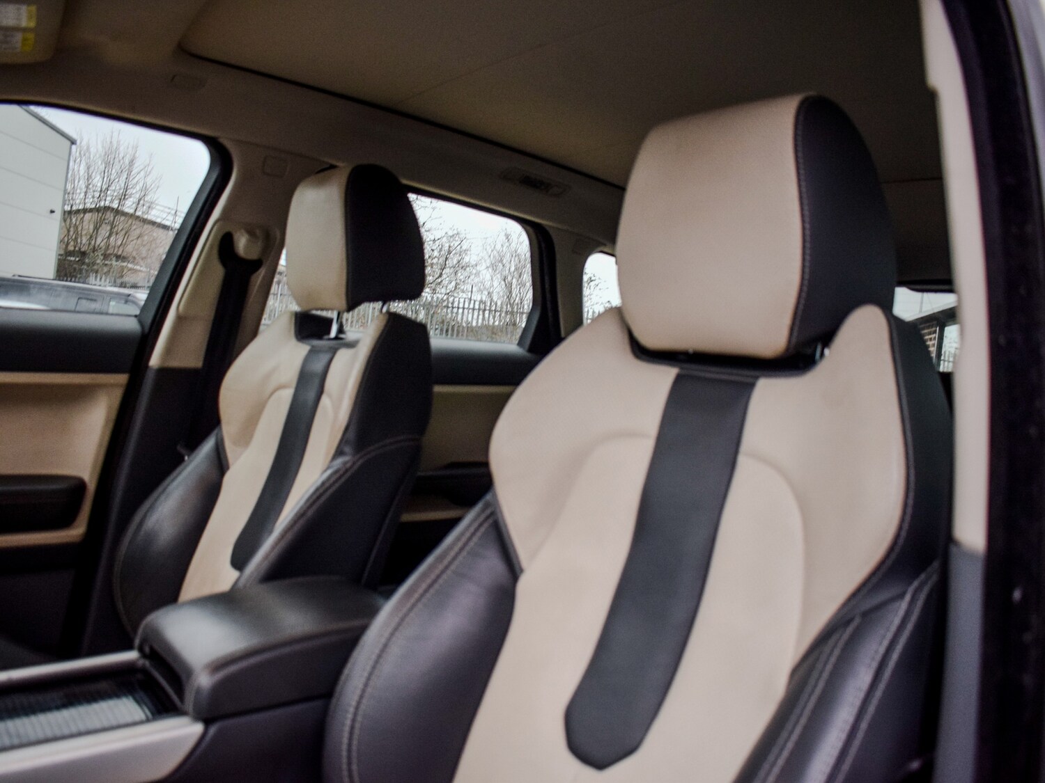 Used Land Rover Range Rover Evoque 2011 for sale - 77404608: Photo 13