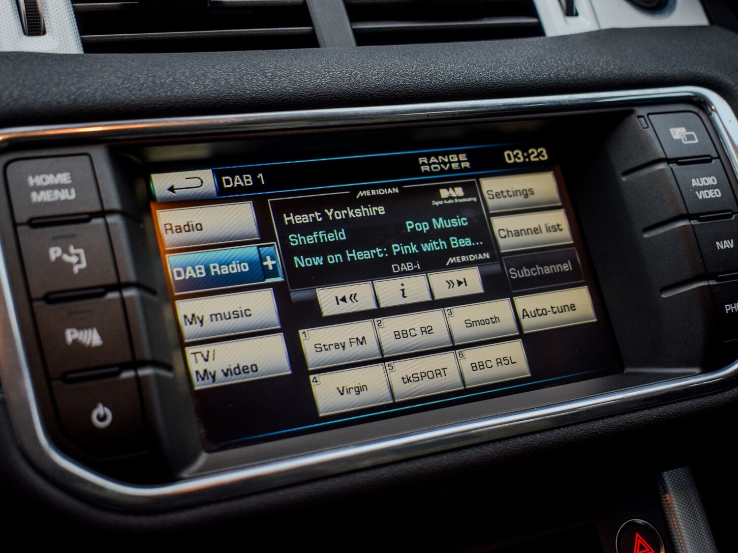 Used Land Rover Range Rover Evoque 2011 for sale - 77404608: Photo 16