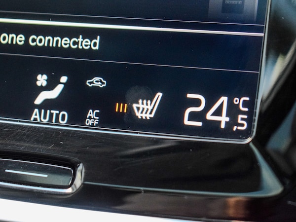 Used Volvo V60 2019 for sale - 76232873: Photo 22
