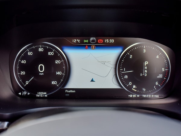 Used Volvo V60 2019 for sale - 76232873: Photo 26