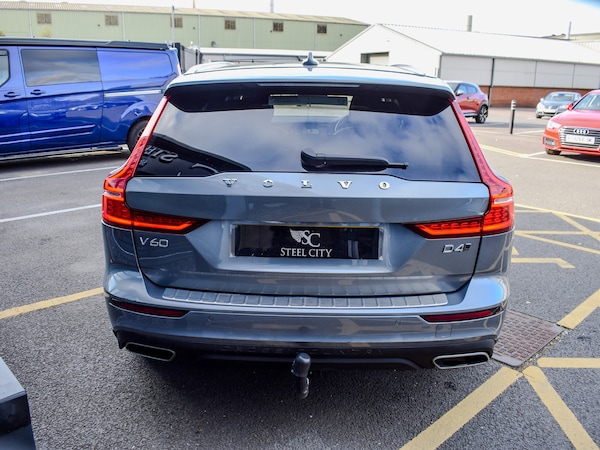 Used Volvo V60 2019 for sale - 76232873: Photo 7