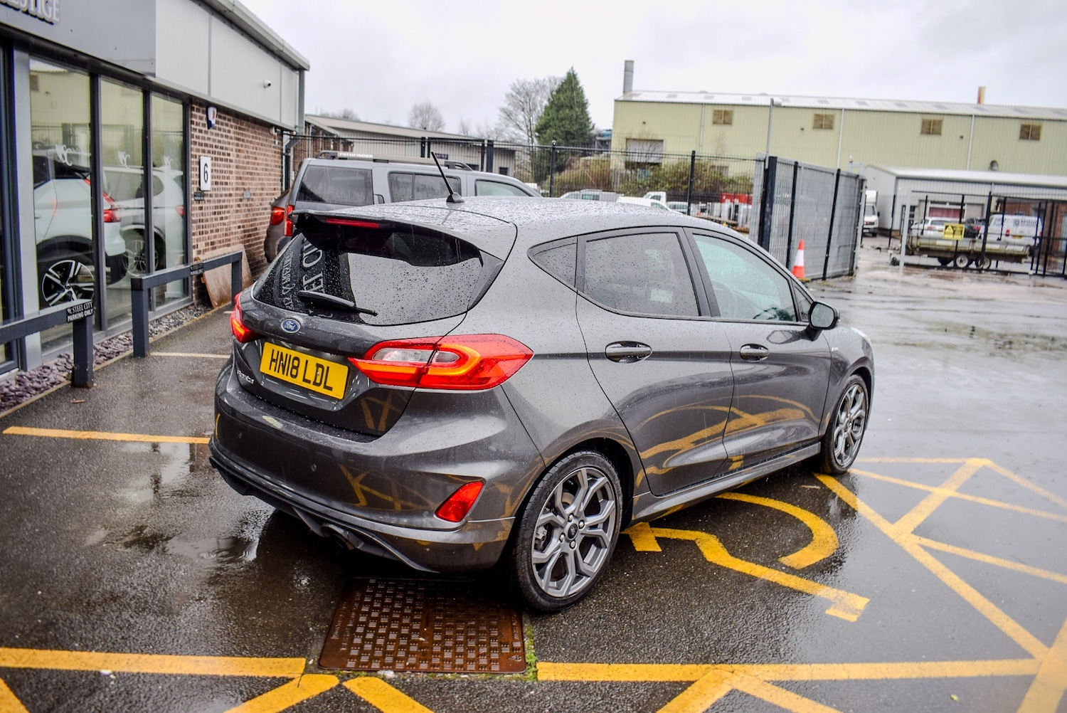 Used Ford Fiesta 2018 for sale - 77678928: Photo 4