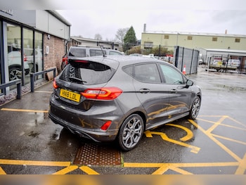 Used Ford Fiesta 2018 for sale - 77678928: Photo