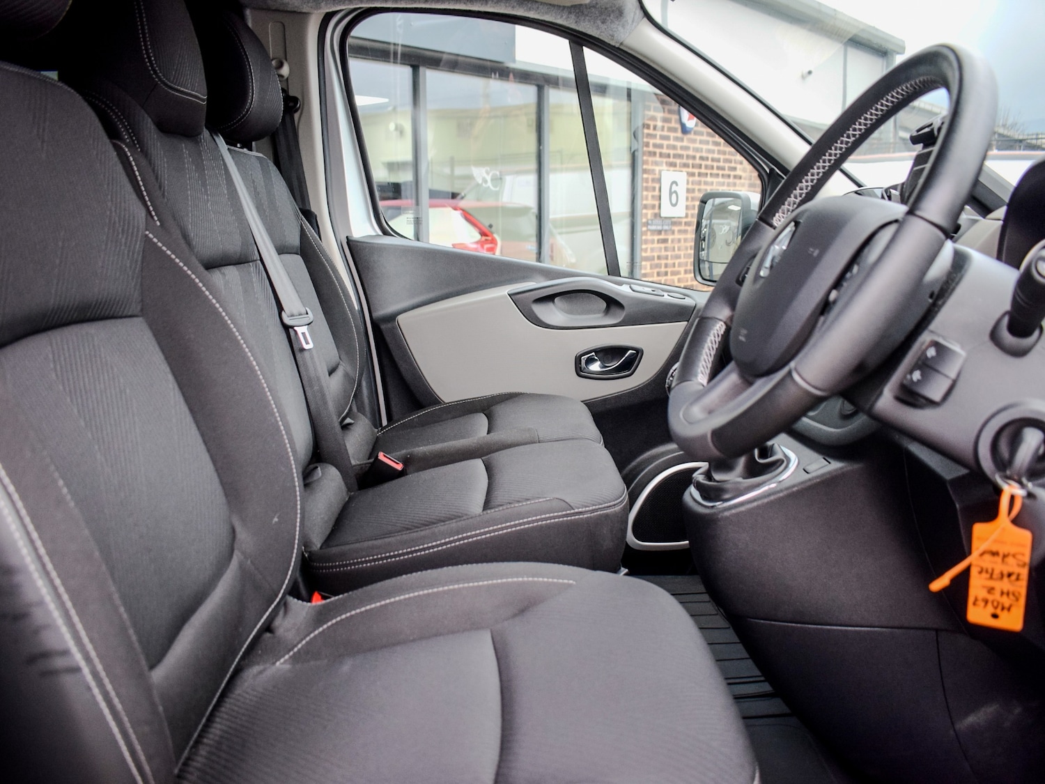 Used Renault Trafic 2018 for sale - 77475569: Photo 12