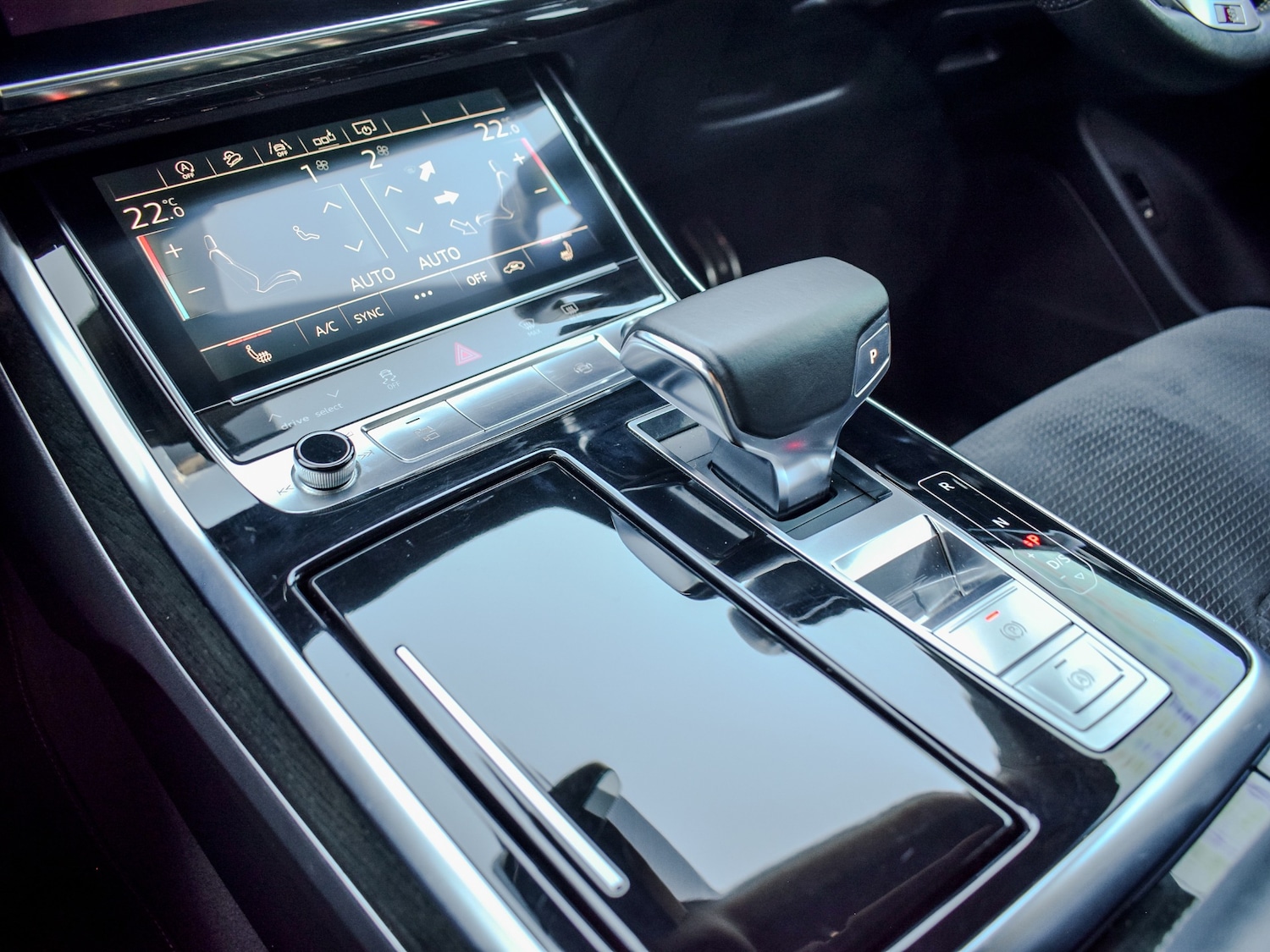 Used Audi Q8 2019 for sale - 75999029: Photo 29