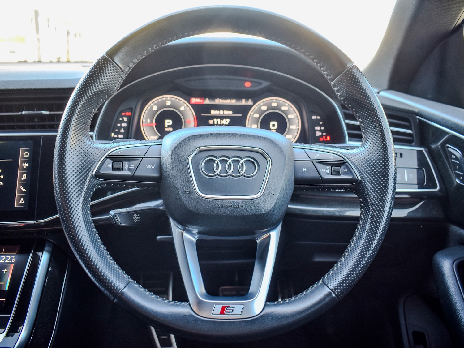 Used Audi Q8 2019 for sale - 75999029: Photo 30