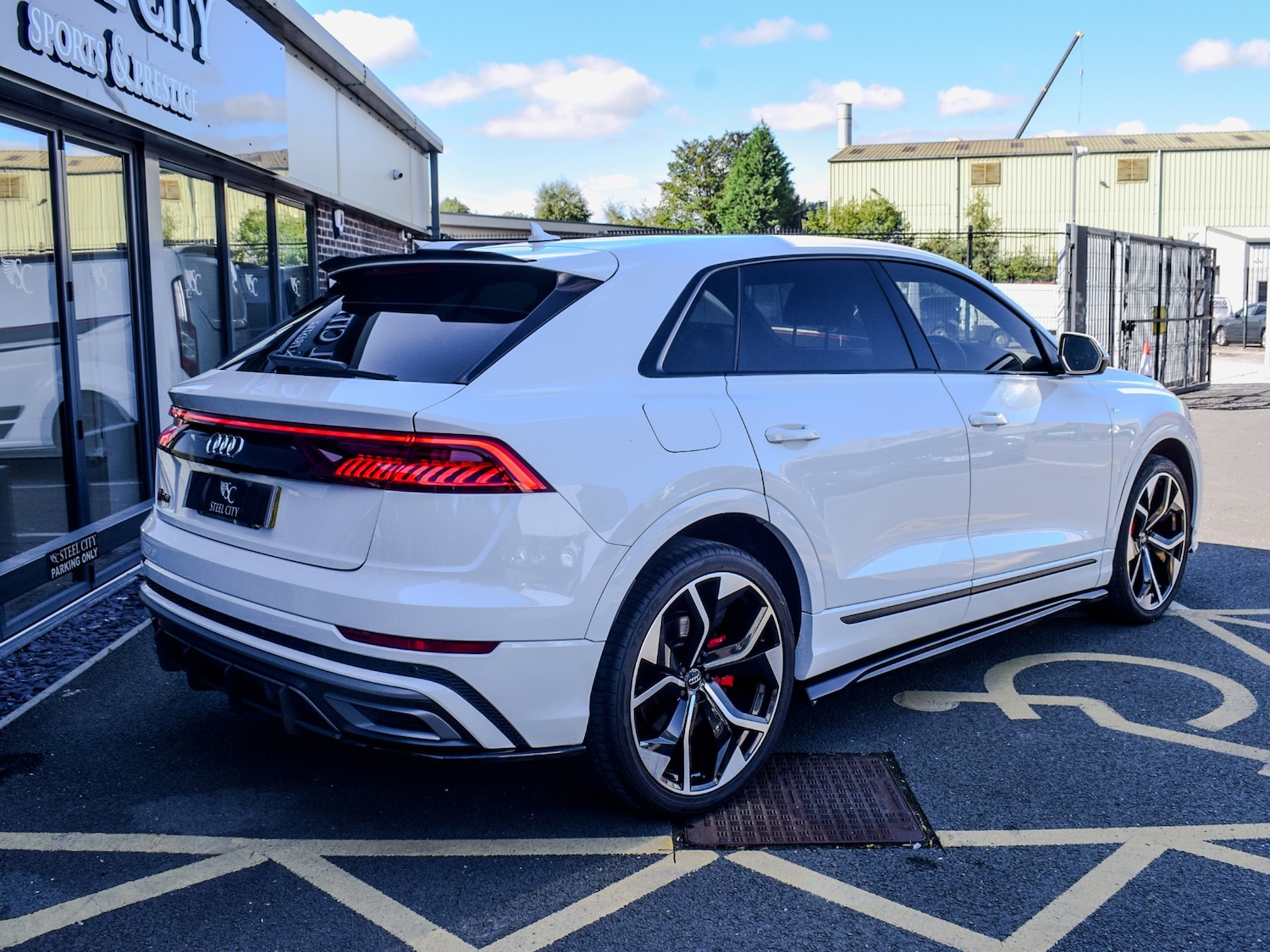 Used Audi Q8 2019 for sale - 75999029: Photo 6