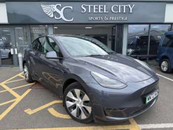 2022 (72) - Long Range AWD 5dr Auto