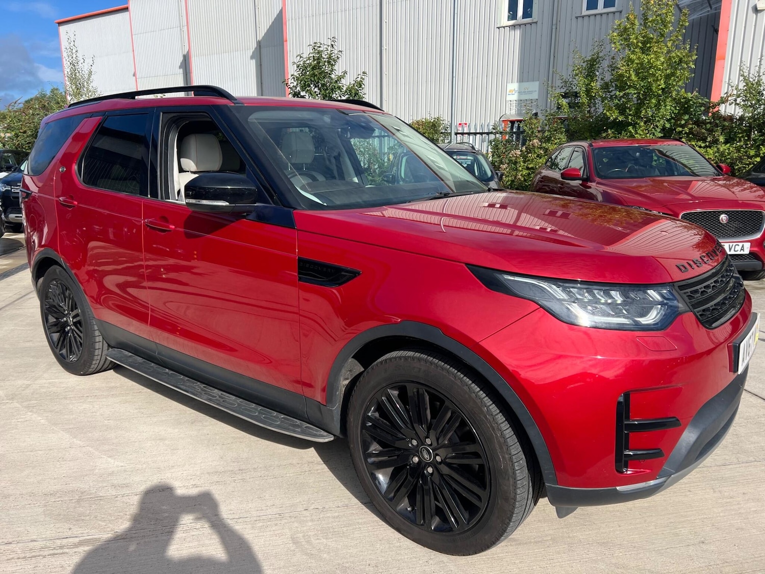 Used Land Rover Discovery 2017 for sale - 76122985: Photo 14