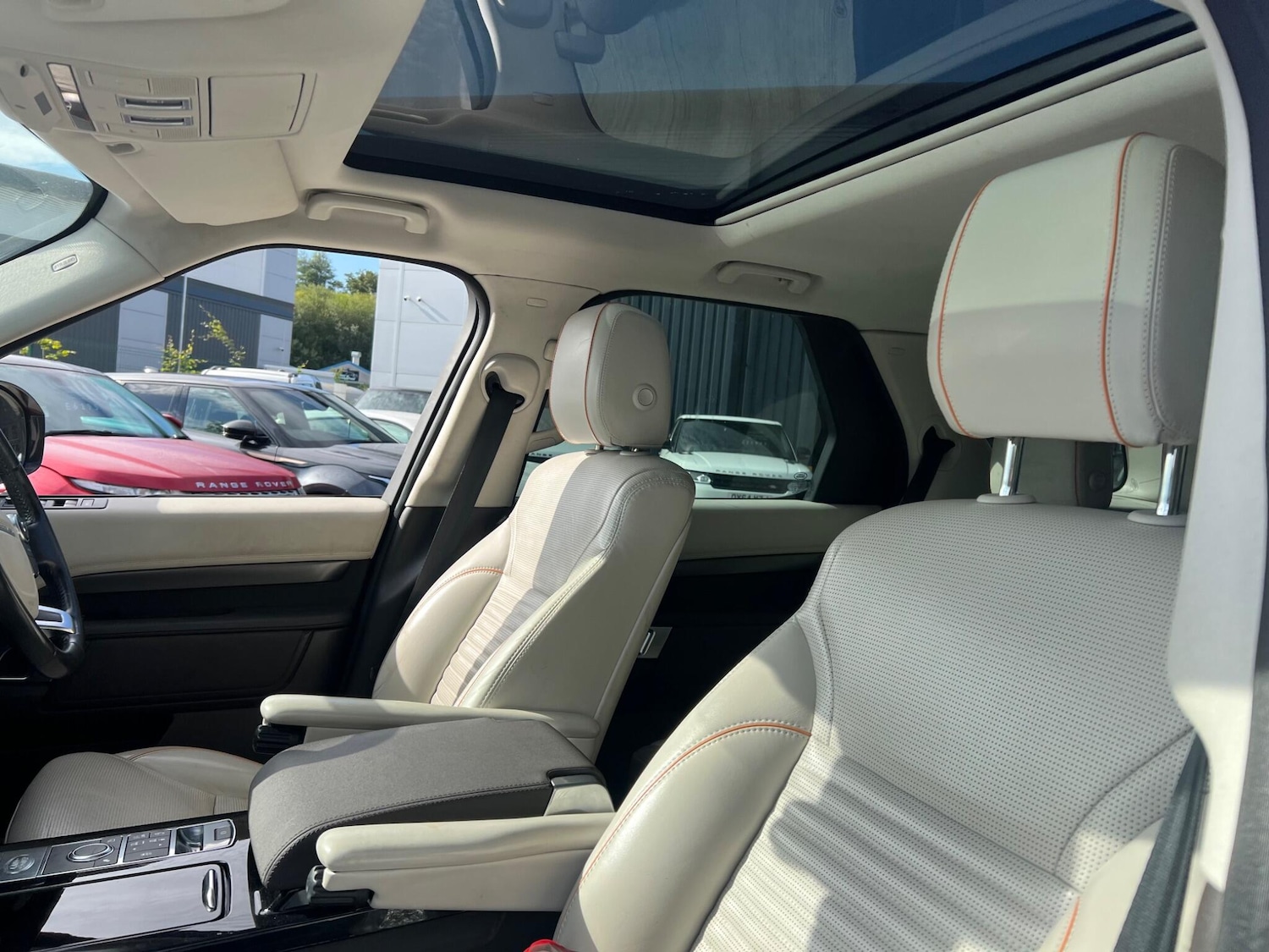Used Land Rover Discovery 2017 for sale - 76122985: Photo 20