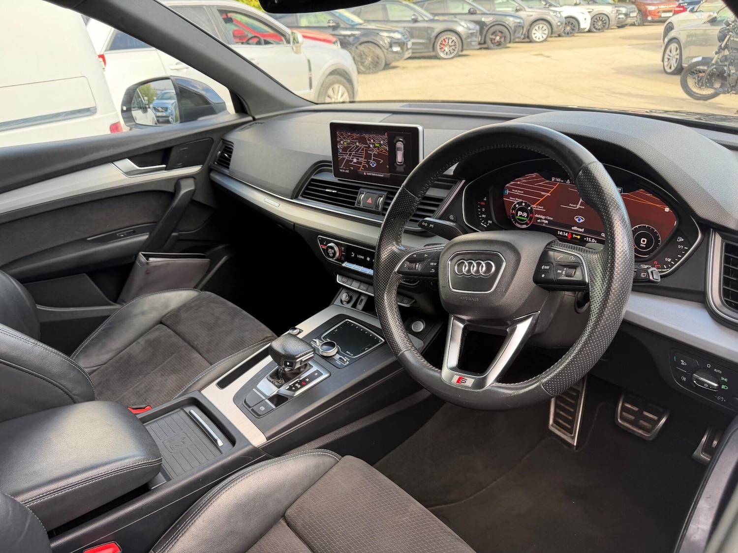 Used Audi Q5 2018 for sale - 76189902: Photo 8
