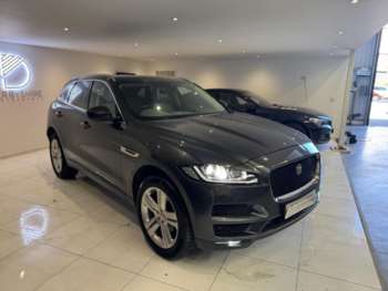 Used Jaguar F-Pace 2019 for sale - 74058230: Photo
