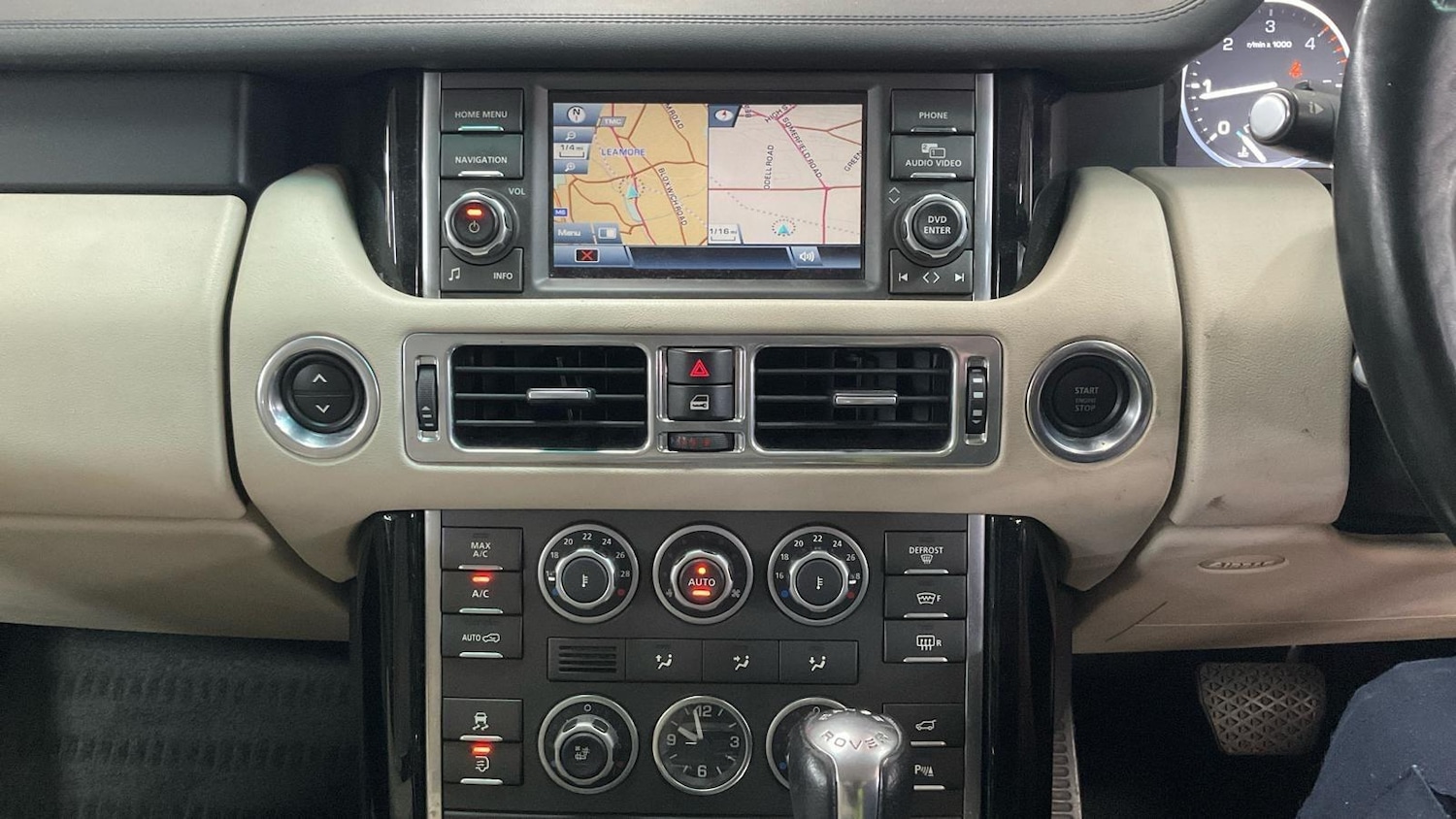 Used Land Rover Range Rover 2010 for sale - 76175194: Photo 11