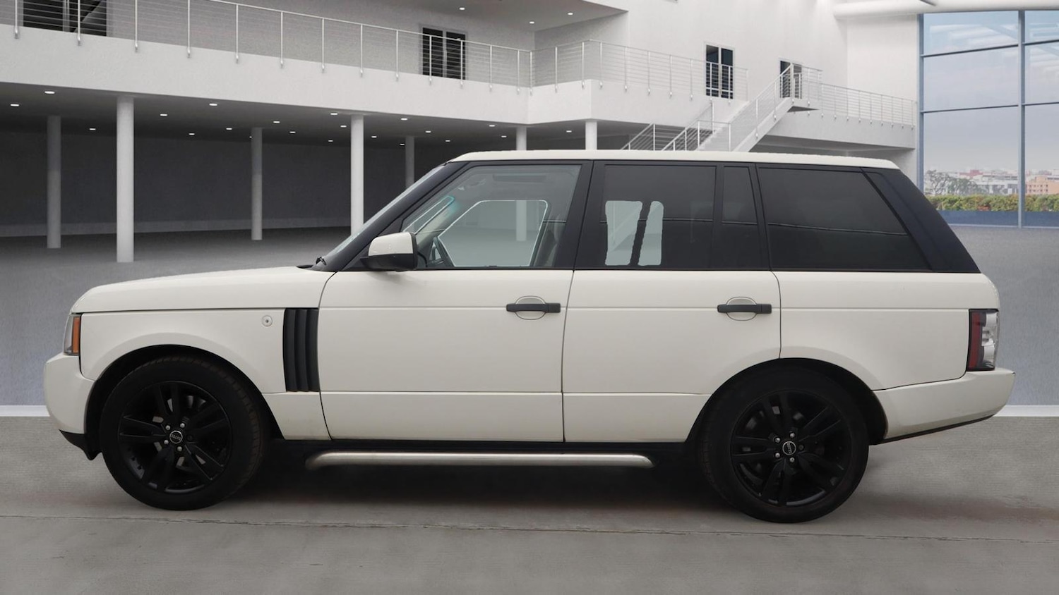Used Land Rover Range Rover 2010 for sale - 76175194: Photo 4