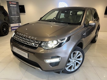 Used Land Rover Discovery Sport 2015 for sale - 76032307: Photo