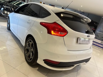 Used Ford Focus 2017 for sale - 75291383: Photo