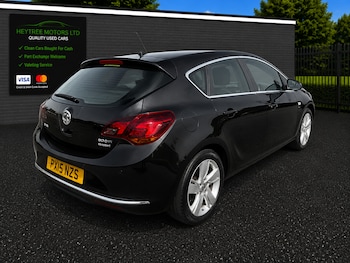 Used Vauxhall Astra 2015 for sale - 79386463: Photo