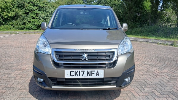 Used Peugeot Partner Tepee 2017 for sale - 75208325: Photo 4