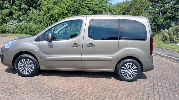 Used Peugeot Partner Tepee 2017 for sale - 75208325: Photo 5