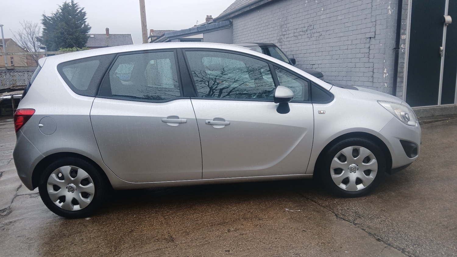 Used Vauxhall Meriva 2010 for sale - 78133891: Photo 3