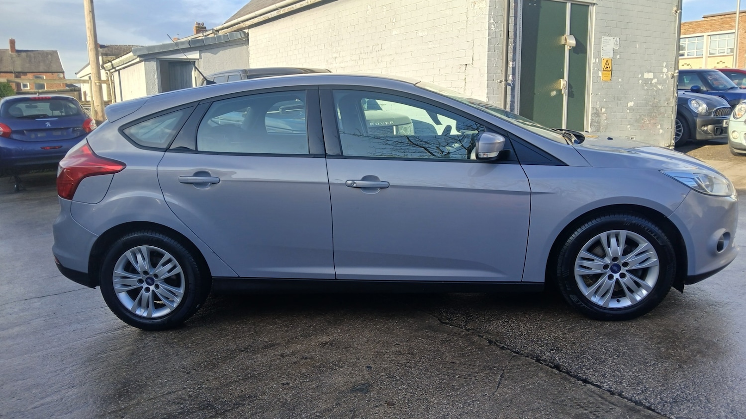 Used Ford Focus 2014 for sale - 77225110: Photo 3