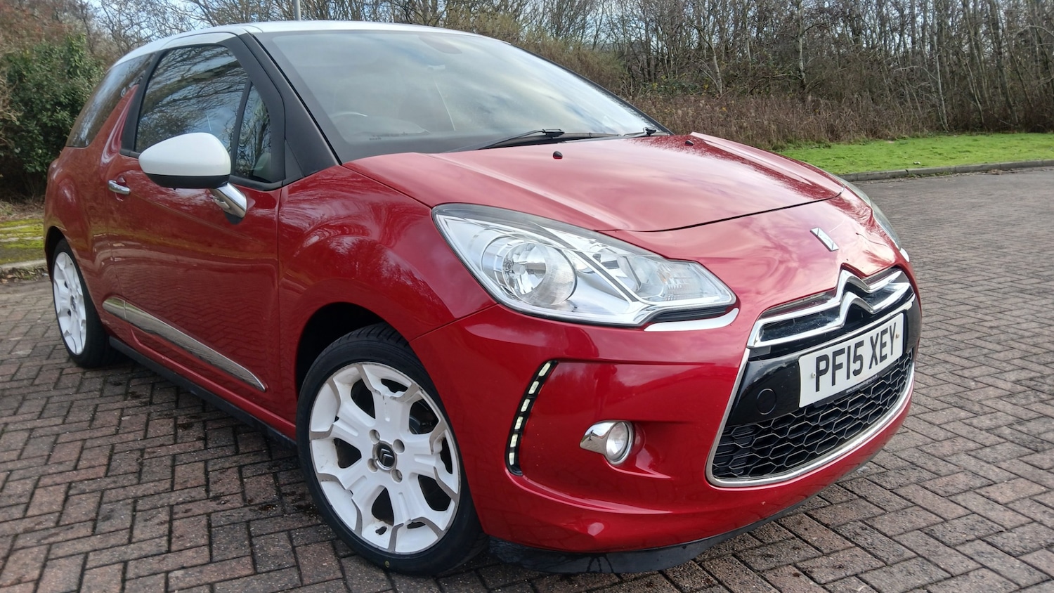 Used Citroen DS3 2015 for sale - 76905501: Photo 1