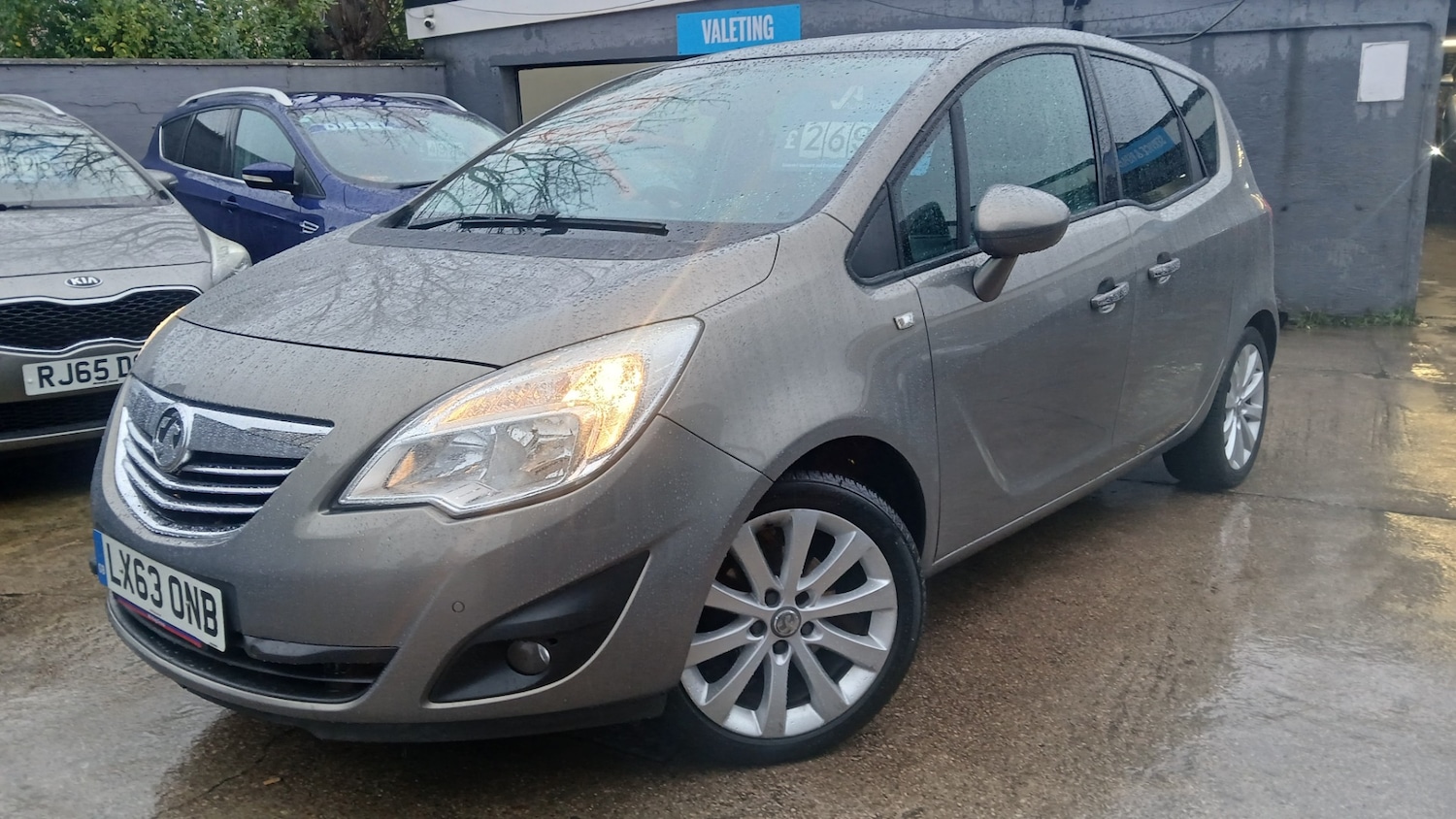 Used Vauxhall Meriva 2013 for sale - 76947431: Photo 2