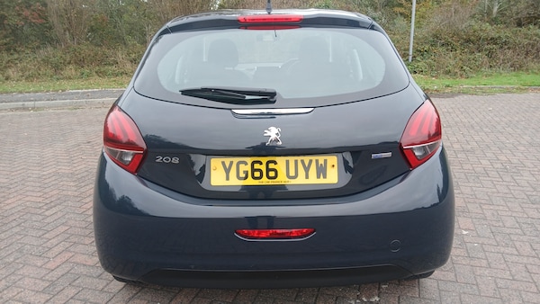 Used Peugeot 208 2016 for sale - 76287544: Photo 7