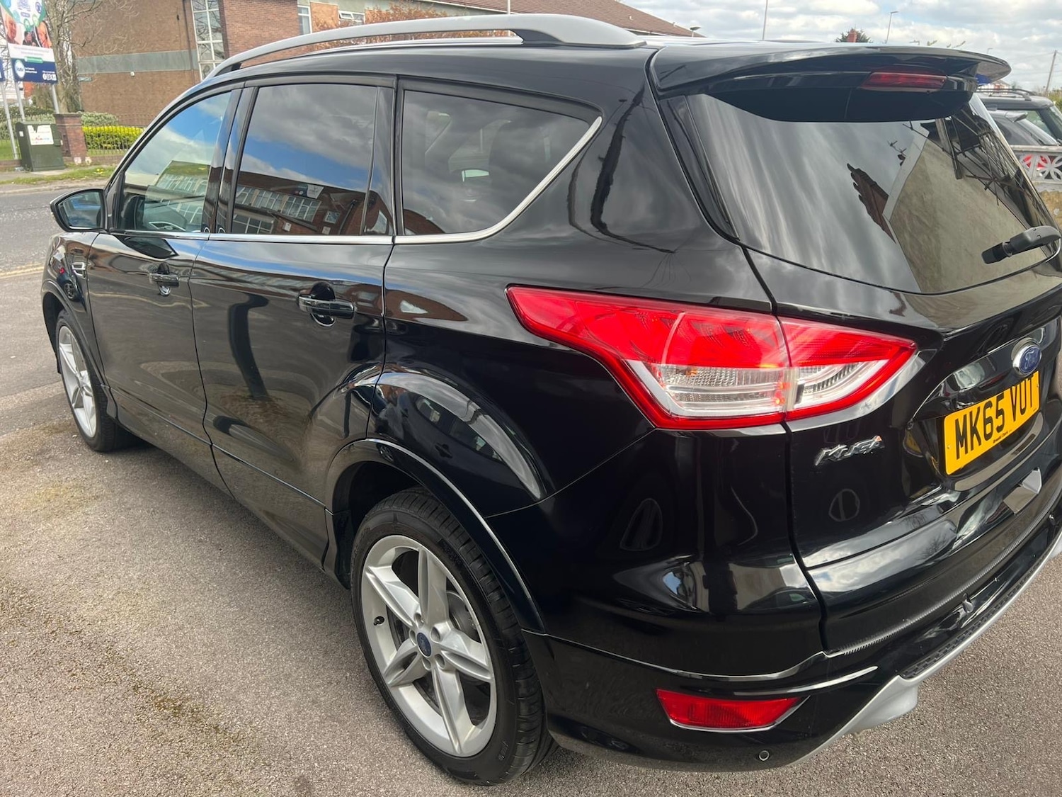 Used Ford Kuga 2015 for sale - 78198859: Photo 5