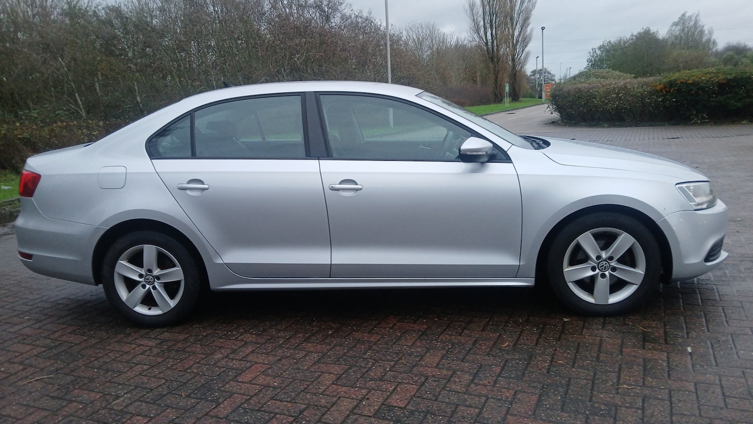 Used Volkswagen Jetta 2012 for sale - 76579842: Photo 3