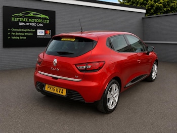 Used Renault Clio 2015 for sale - 79604004: Photo