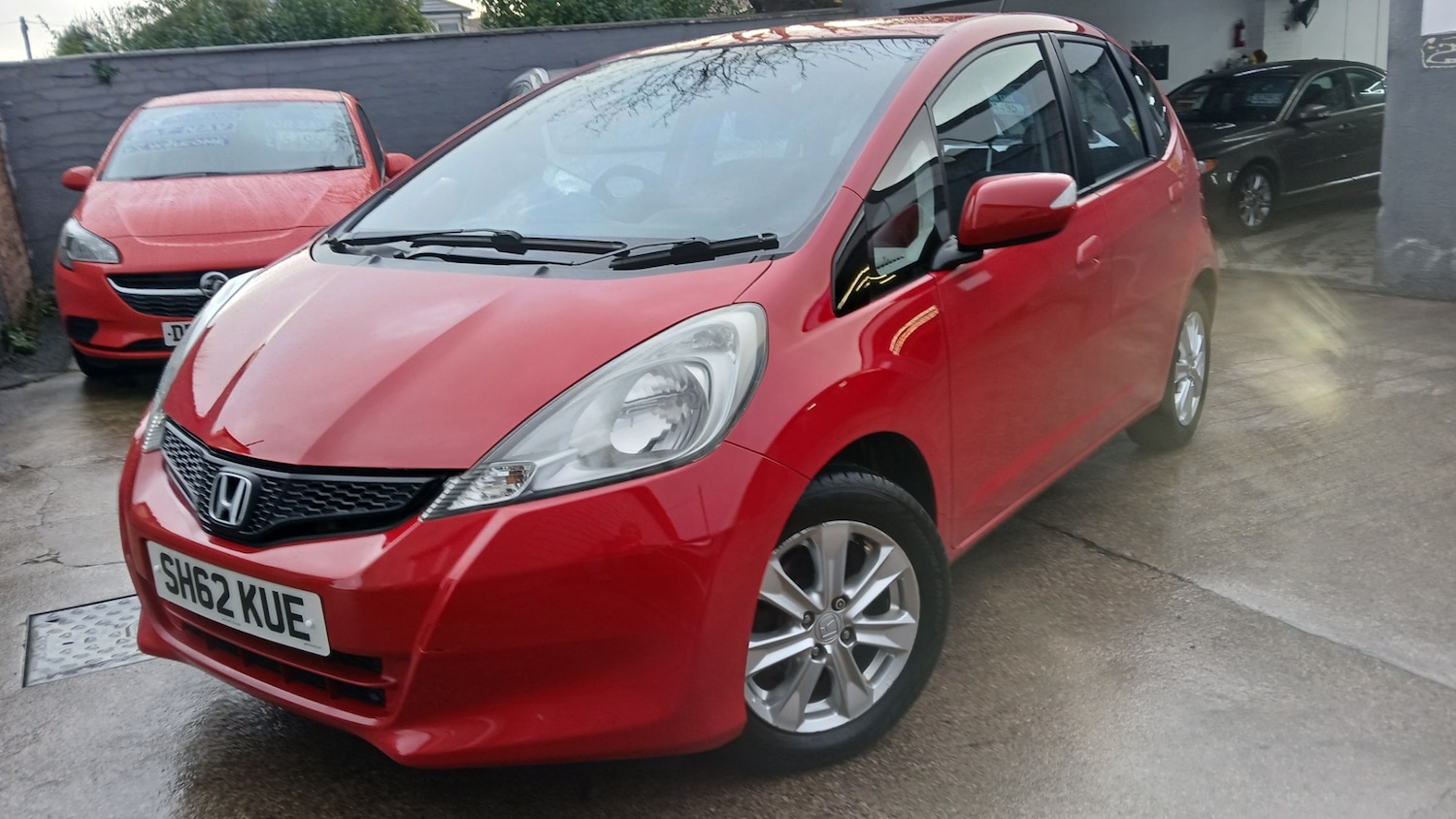 Used Honda Jazz 2012 for sale - 76662832: Photo 2