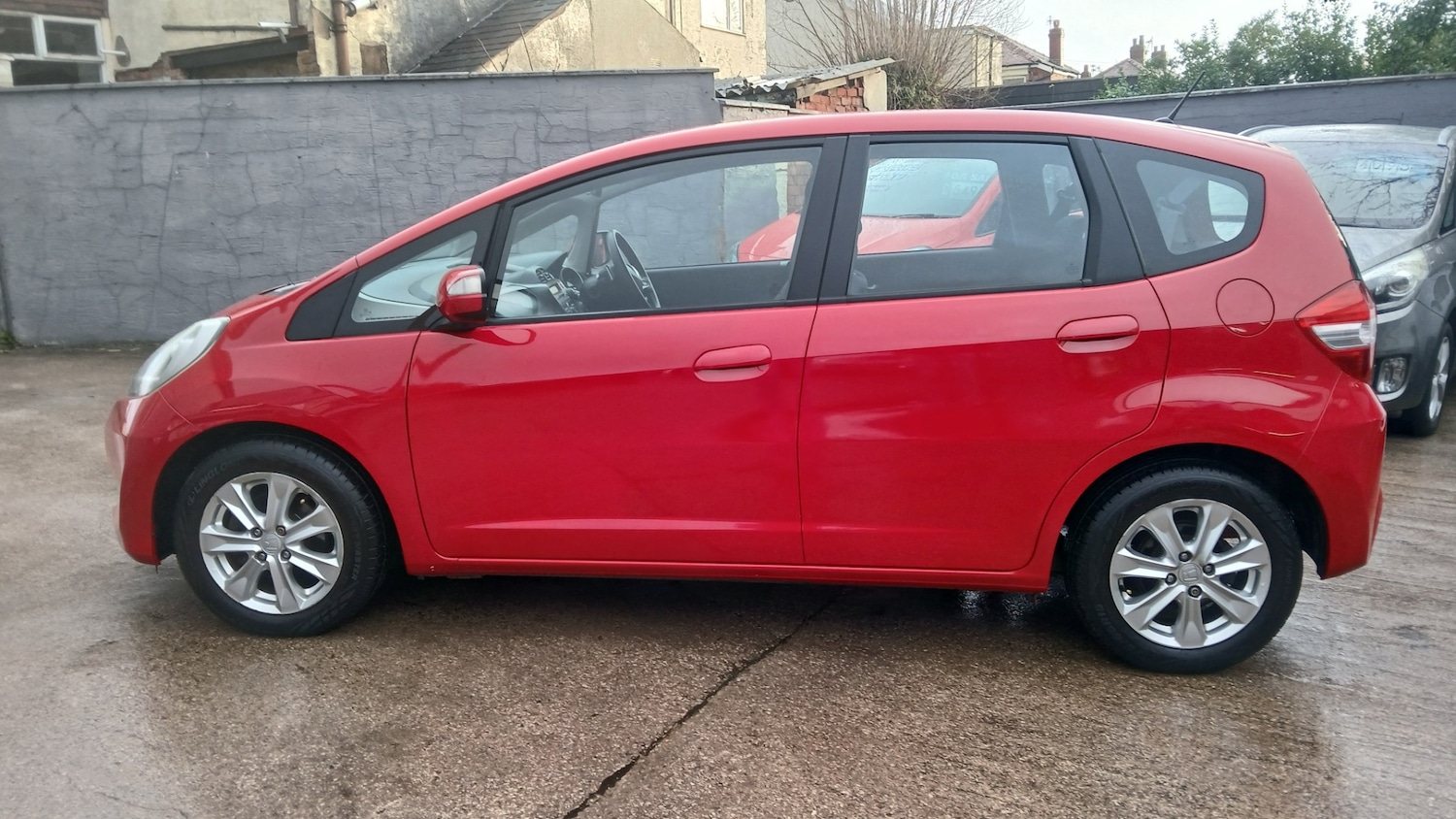 Used Honda Jazz 2012 for sale - 76662832: Photo 5