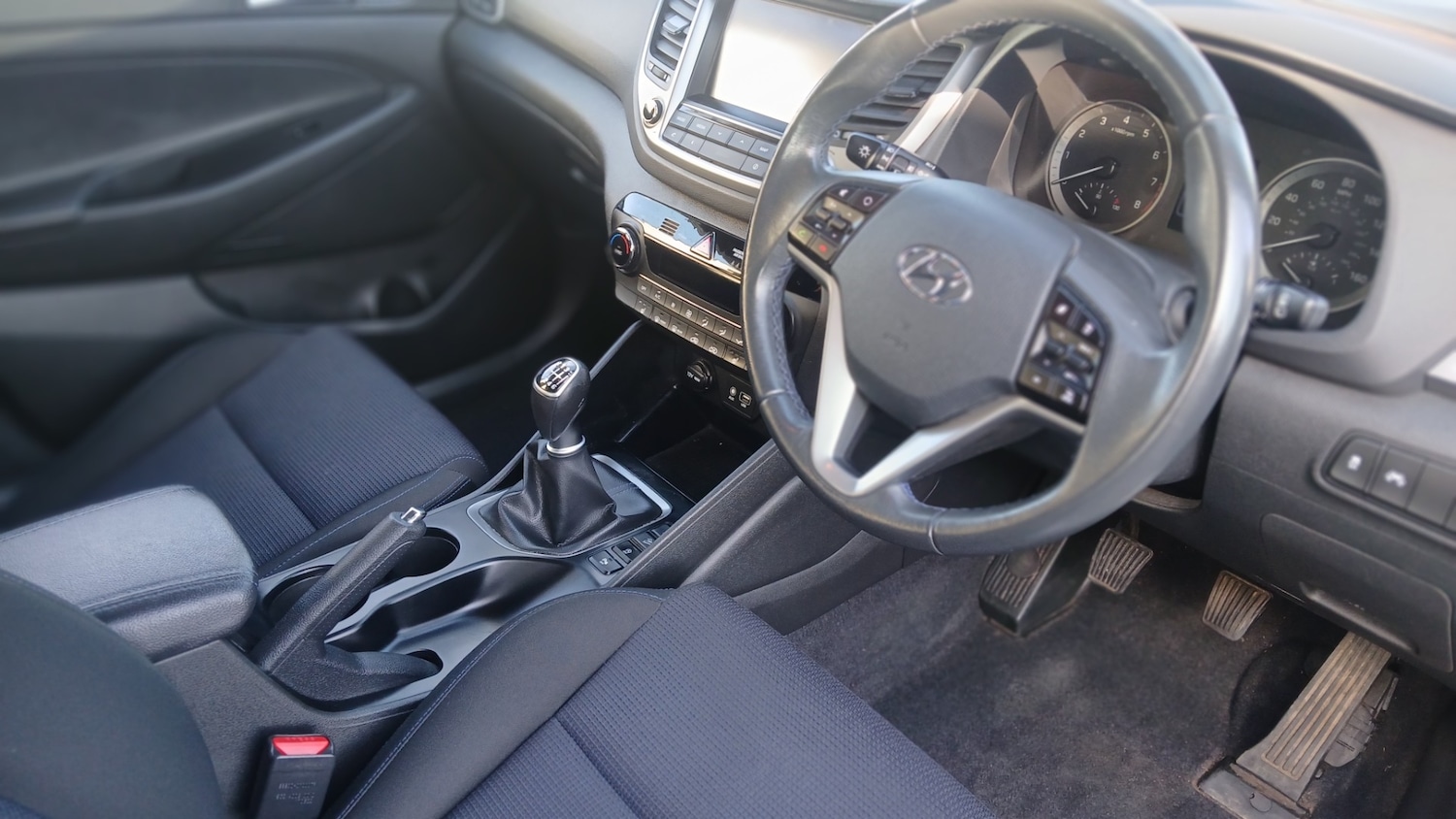 Used Hyundai TUCSON 2017 for sale - 77743505: Photo 11