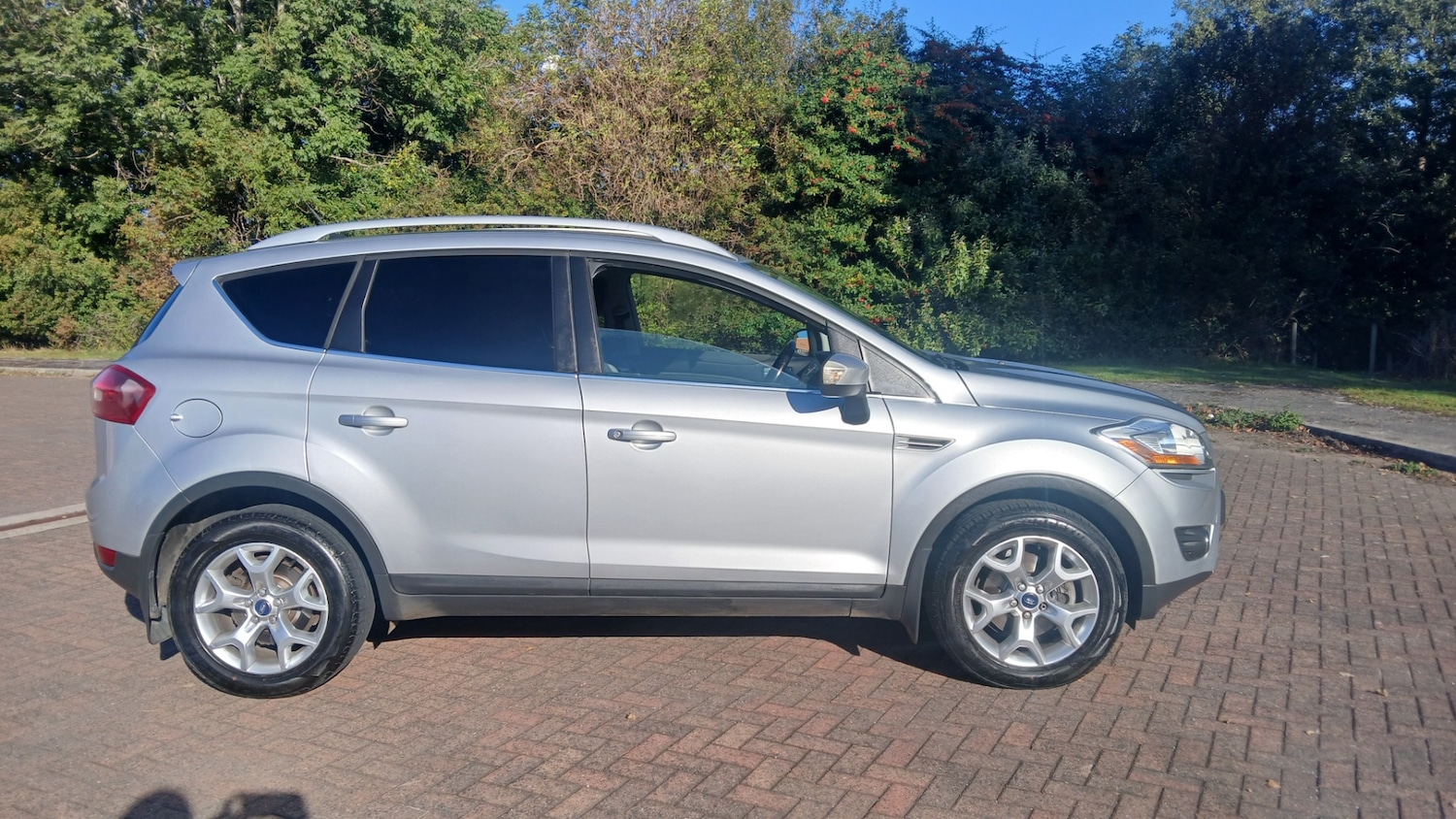 Used Ford Kuga 2012 for sale - 76075875: Photo 3