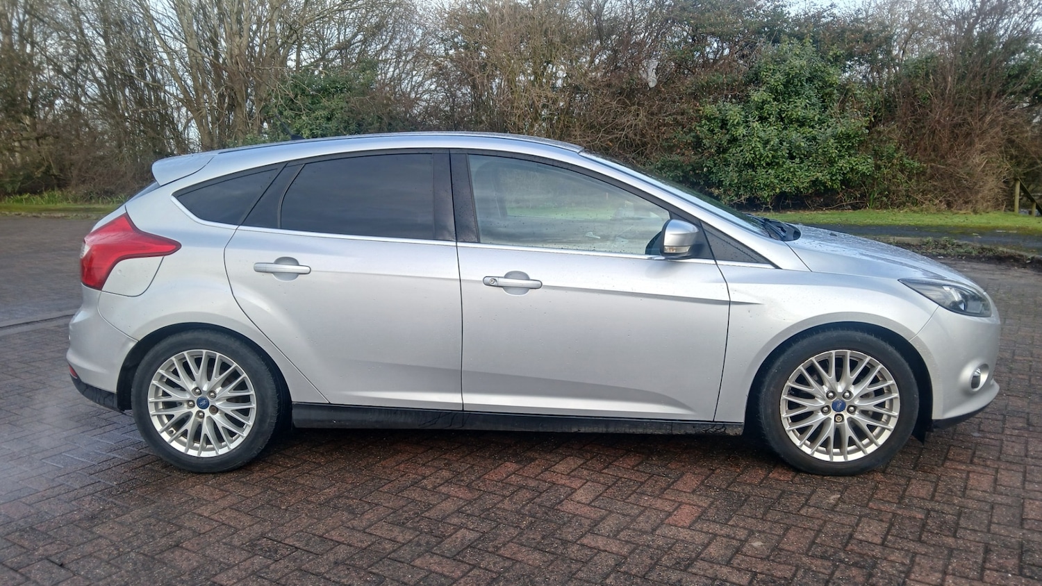 Used Ford Focus 2013 for sale - 77298457: Photo 3