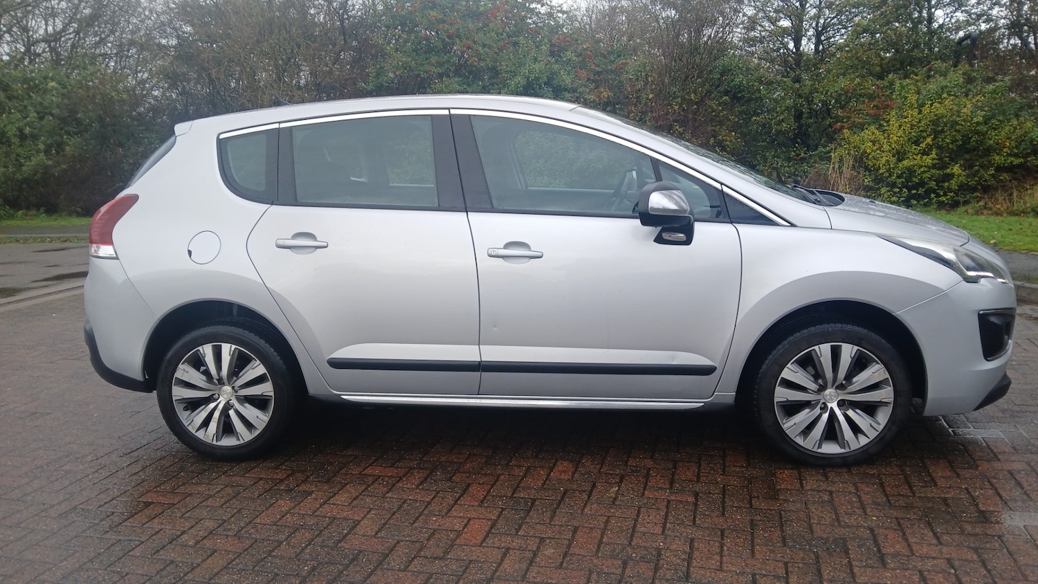 Used Peugeot 3008 2014 for sale - 76541760: Photo 3