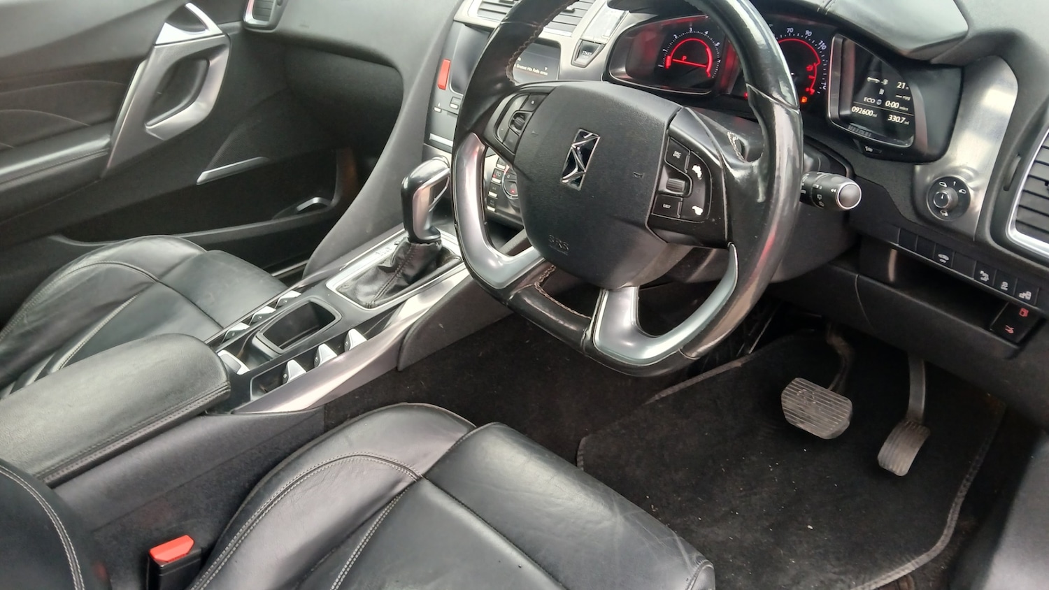Used Citroen DS5 2015 for sale - 77298429: Photo 9