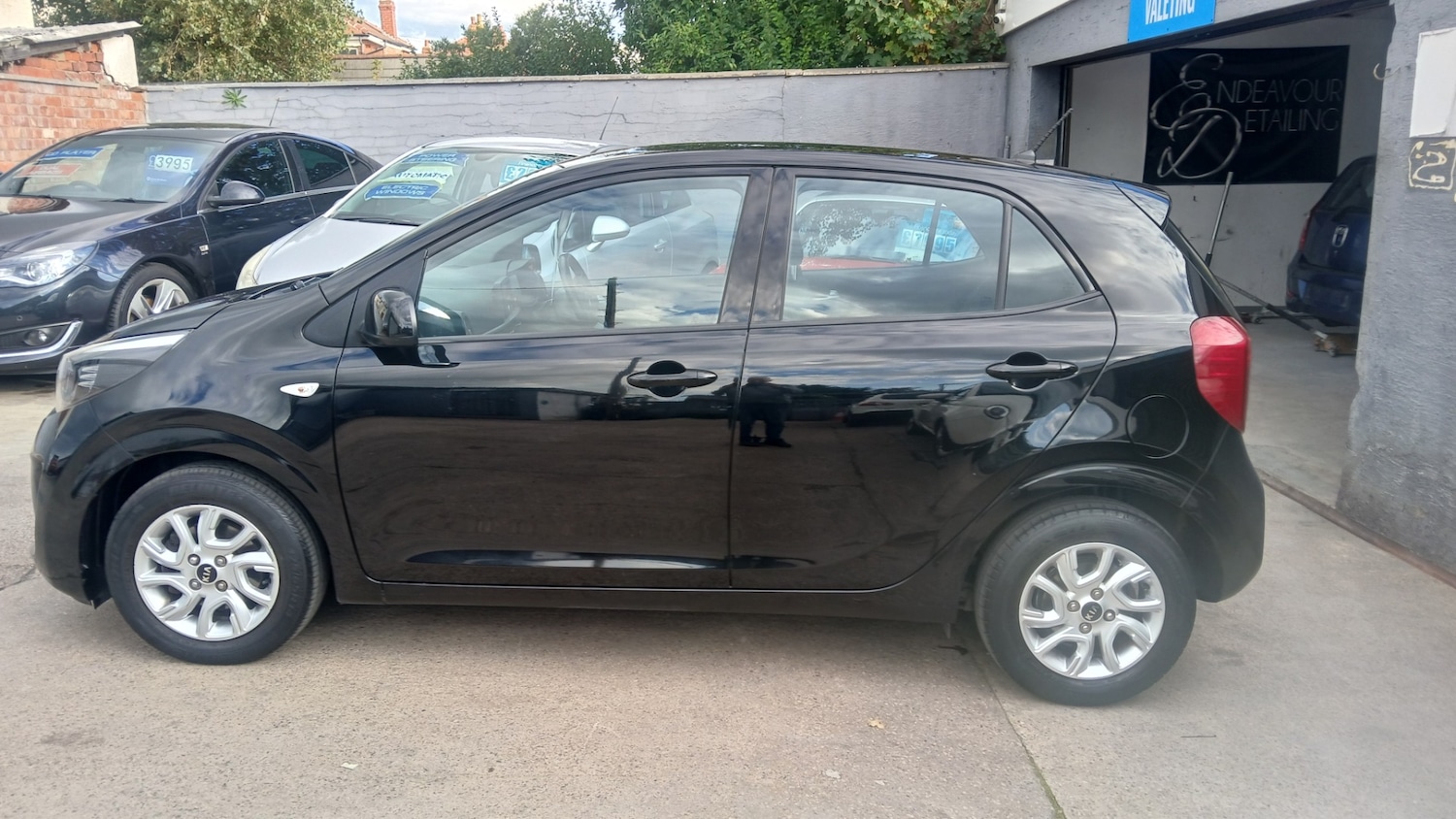 Used Kia Picanto 2017 for sale - 76063011: Photo 3