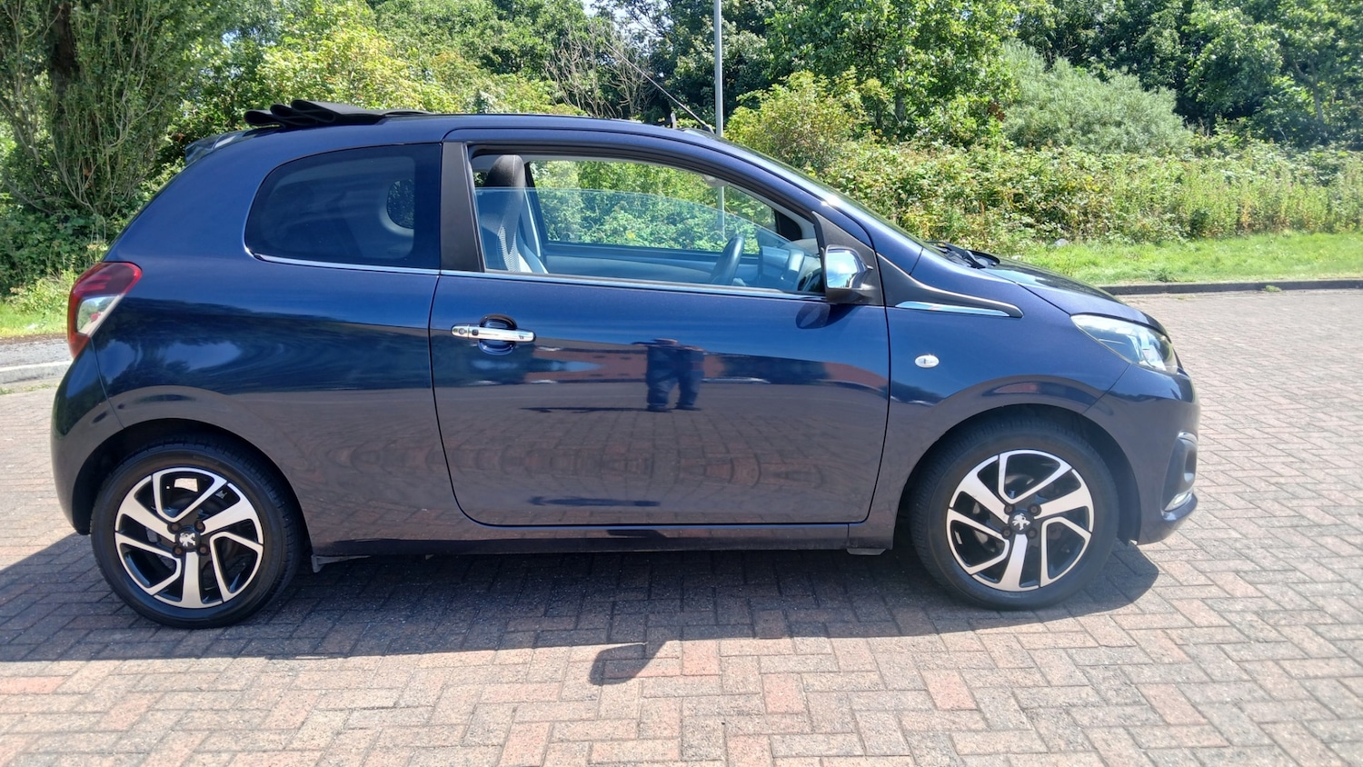 Vehicle 3