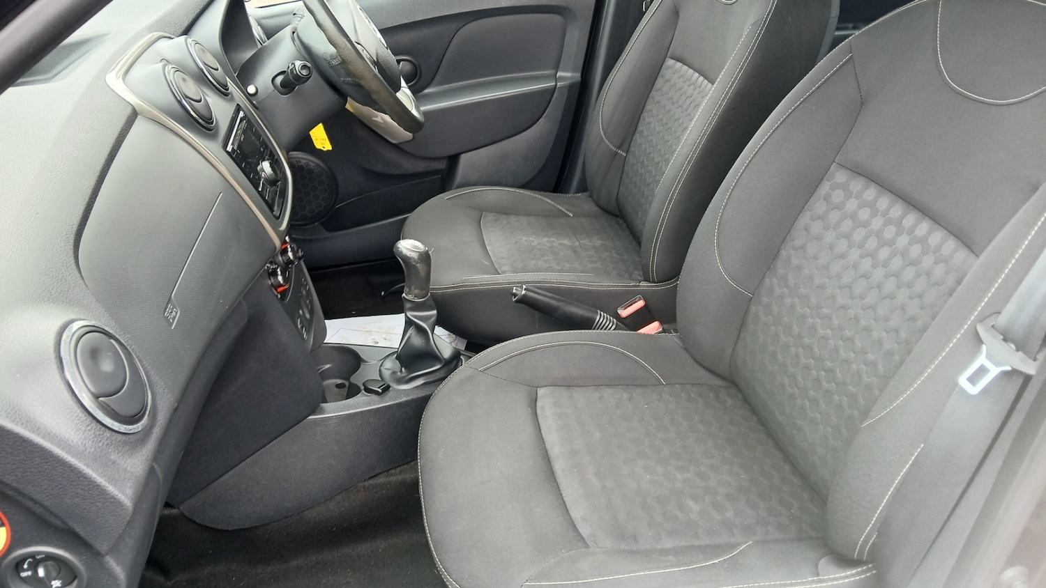 Used Dacia Sandero 2014 for sale - 78078939: Photo 11